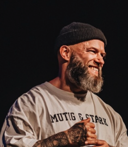 Pastor Marcus Schneider